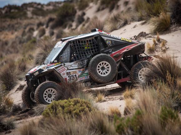 Leandro Torres e Lorival Roldan no Polaris RZR XP 1000