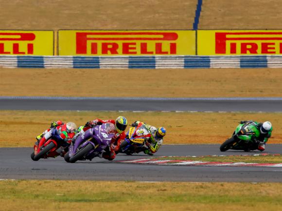 Eric Granado fatura pole do Superbike Brasil em Interlagos