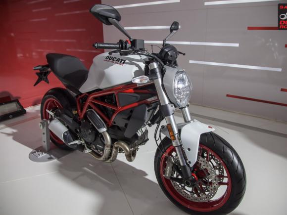 Ducati Monster 797 linha 2018