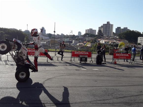 Show radical da Fora & Ao no Salo Duas Rodas 2017