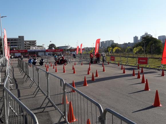 Test ride com motos Honda no Salo Duas Rodas