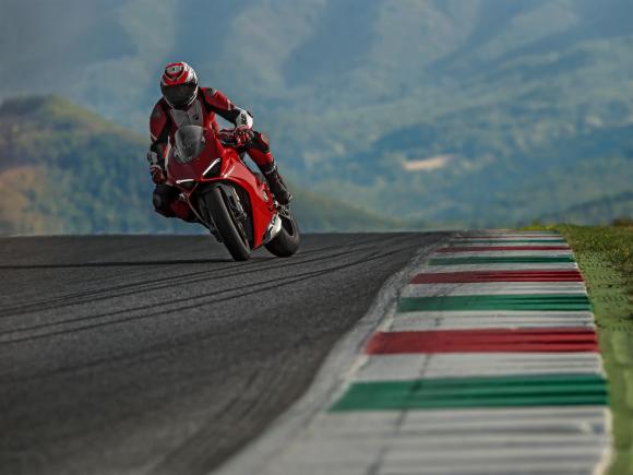 Nova Ducati Panigale V4: melhor relação peso/potência das esportivas - moto .com.br