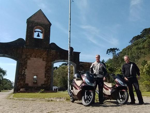 Viagem de Moto passando por Uruguai, Argentina e Chile