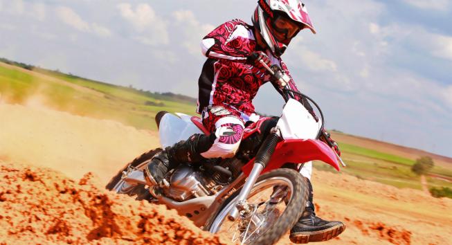 Mulheres e motocicletas: 5 nomes famosos do motocross internacional - Zelão  Racing - Blog