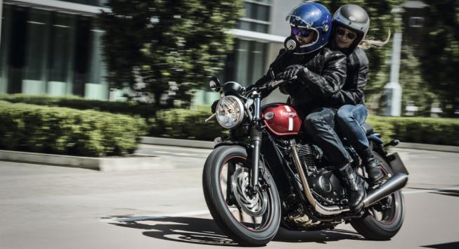 Triumph lança passeio de motos clássicas em São Paulo