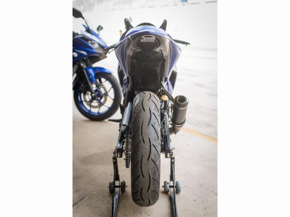 Com poucas mudanças, Yamaha R3 vai para a pista - moto.com.br