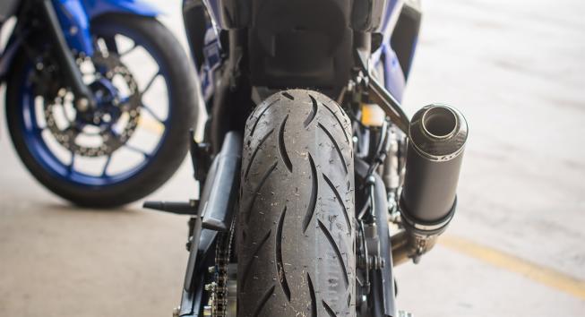 Com poucas mudanças, Yamaha R3 vai para a pista - moto.com.br