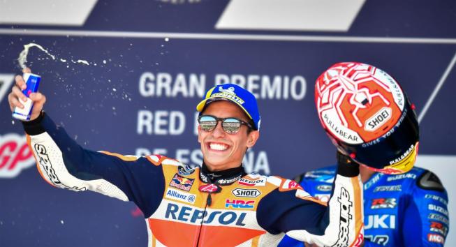 MotoGP: Márquez vê acidente triplo com rivais e vence em Jerez