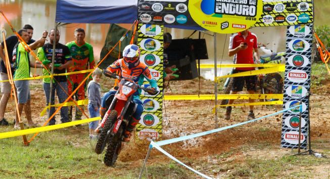 Brasileiro de Enduro FIM - Terceira Etapa Destaca Trilhas de Biguaçu (SC) -  Moto Off-Road