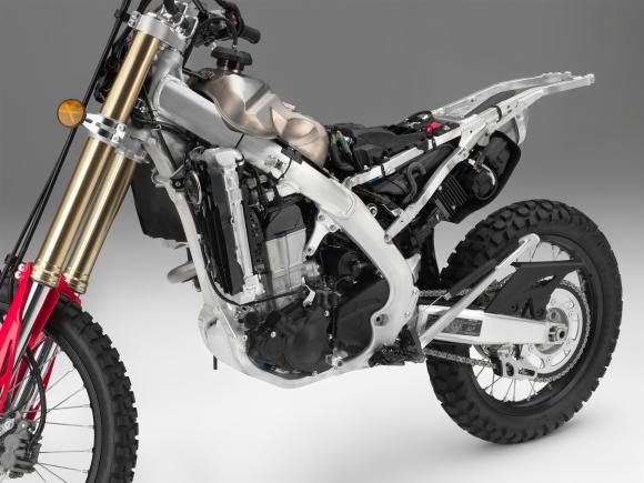 Nova Honda CRF 450L é moto de trilha para rodar na rua - moto.com.br