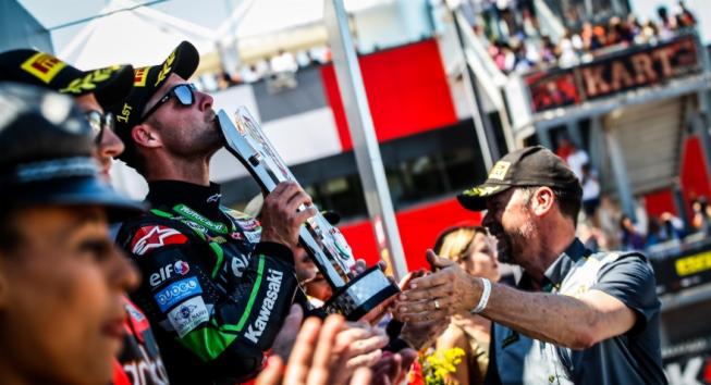 WSBK: Rea vence corridas em Misano e se aproxima do tetra
