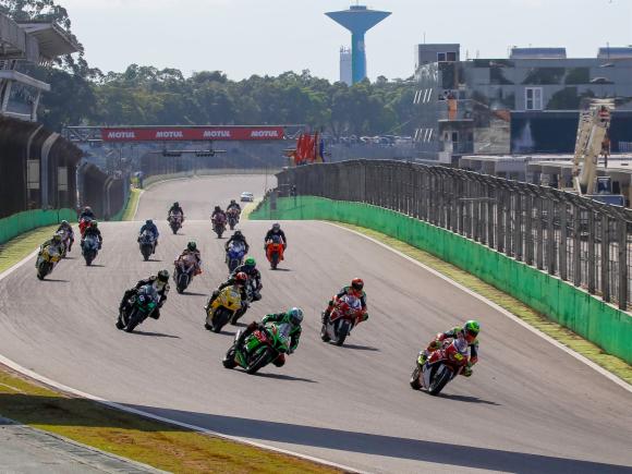 Interlagos recebe o SuperBike Brasil neste fim de semana