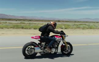 VDEO: Keanu Reeves e Arch Motorcycles no game Cyberpunk 2077