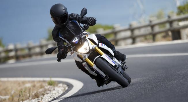 VÍDEO: BMW Motorrad confirma duas novas motos no Brasil em Live do  Motor1.com