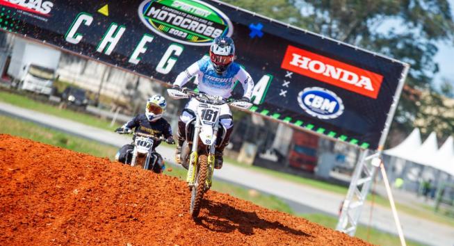 Resultados do Campeonato Brasileiro de Motocross em Interlagos