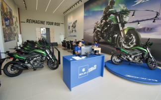 Bajaj expande sua rede no Nordeste com novas lojas em Recife e Caruaru