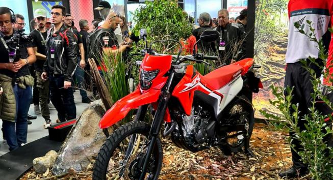 Honda XR 300L Tornado 2025 - Trail esta toda renovada 