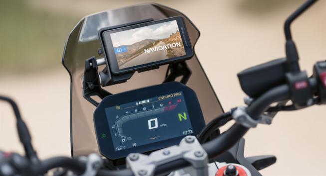 BMW Motorrad ConnectedRide Navigator chega ao Brasil