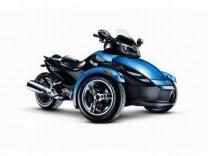 Bombardier Can-Am Spyder Roadster With SM 5