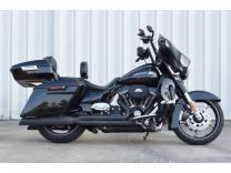 Harley-Davidson Street Glide CVO