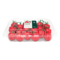 NatureFresh Farms Vine-On Cocktail Tomatoes