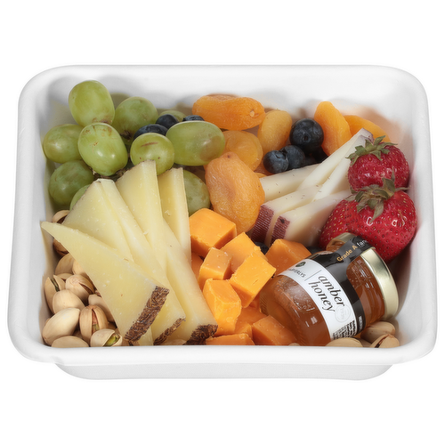 L&B World Traveler Artisan Specialty Cheese Tray