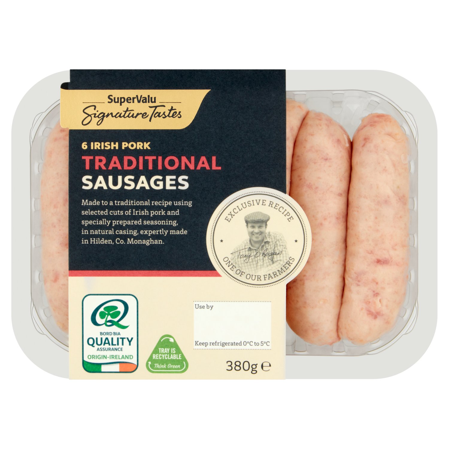 Made to a traditional recipe using selected cuts of Irish pork and specially prepared seasoning, in natural casing, expertly made in Hilden, Co. Monaghan.

The art of making delicious sausages has been handed down within Mallon's in County Monaghan for generations, and the recipes used today are crafted by years of expert experience. These traditional Irish pork sausages were made with selected cuts and a mild spice mixture, using a slow-blend process to create a full texture and flavour.