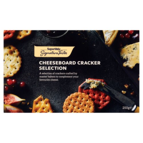 Signature Tastes Cheeseboard Cracker Selection (250 g)