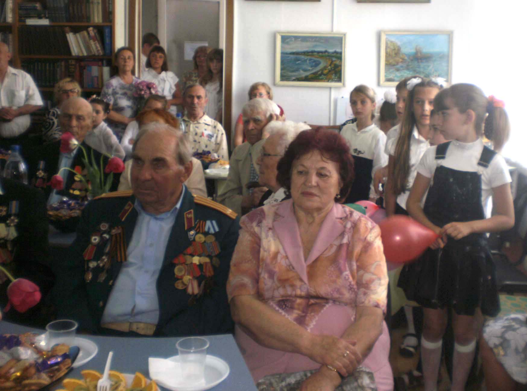 Зустріч ветеранів у бібліотеці.