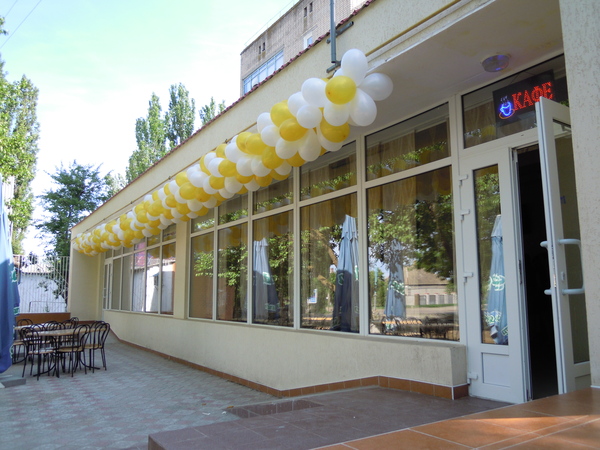 Очаків. Кафе Гроно
