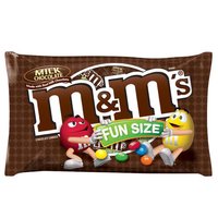  M&M'S Milk Chocolate Halloween Candy Fun Size Pieces  10.53-Ounce Bag : Grocery & Gourmet Food