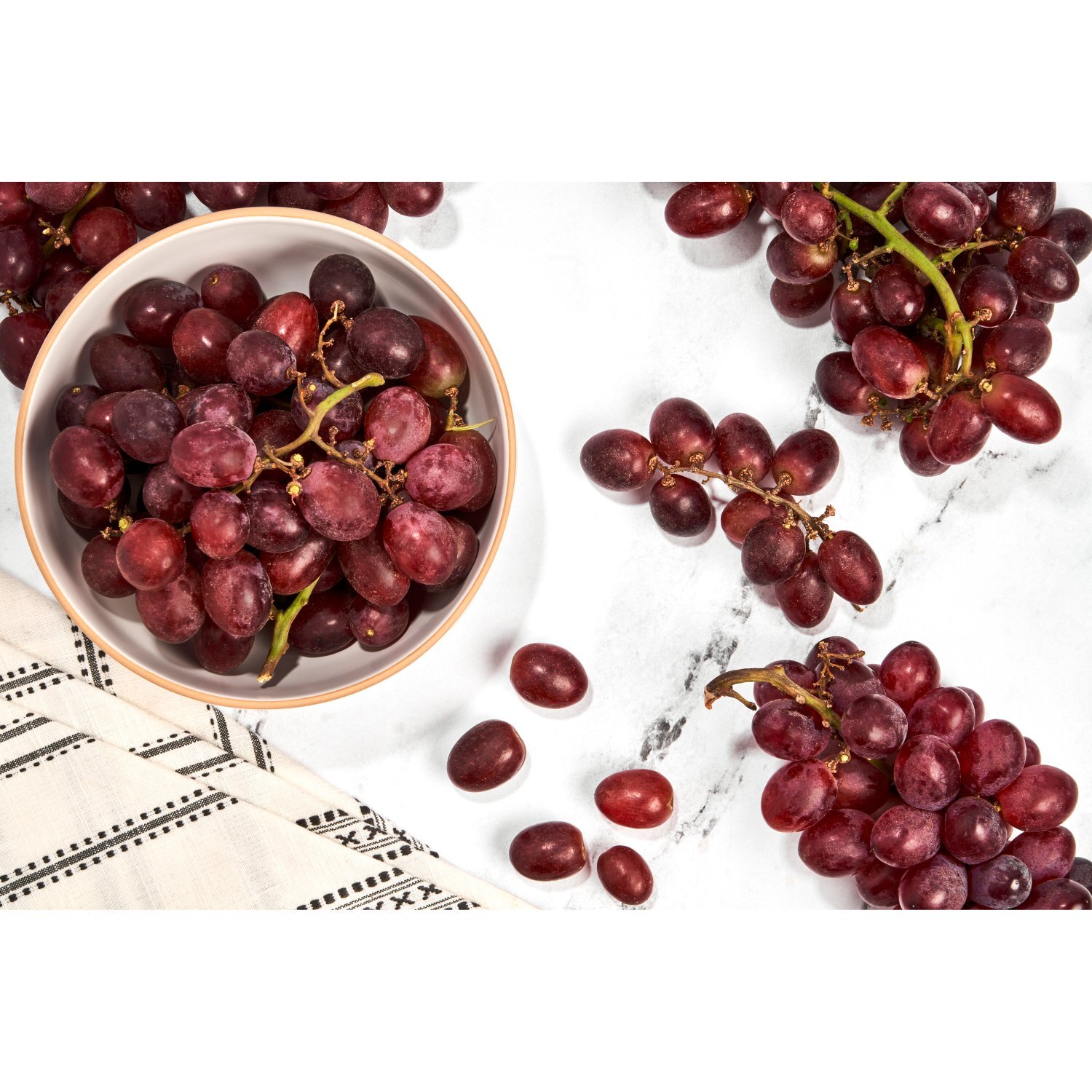 Fresh Red Seedless Grapes Image 3 of 5