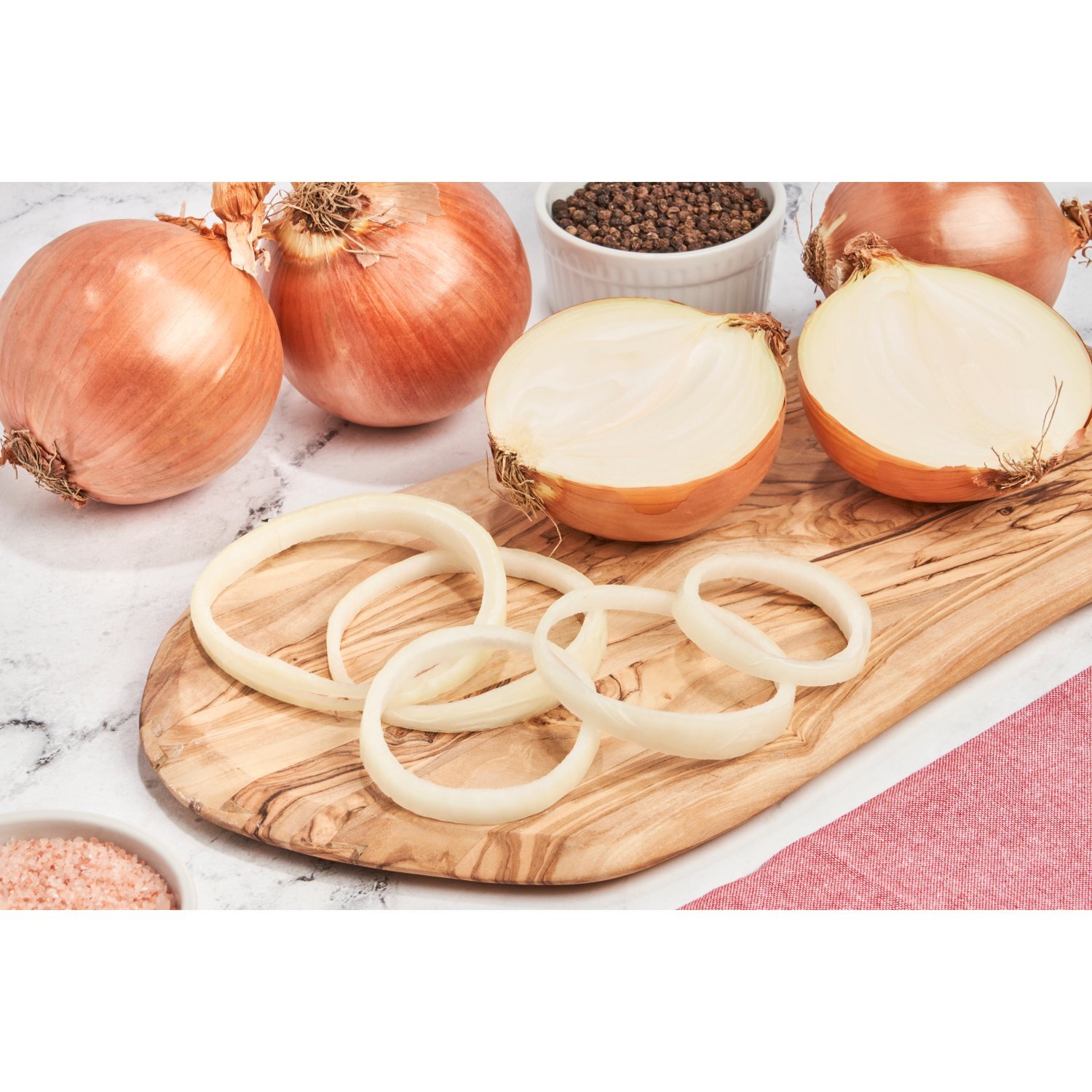 Fresh Spanish Onion Image 2 of 5