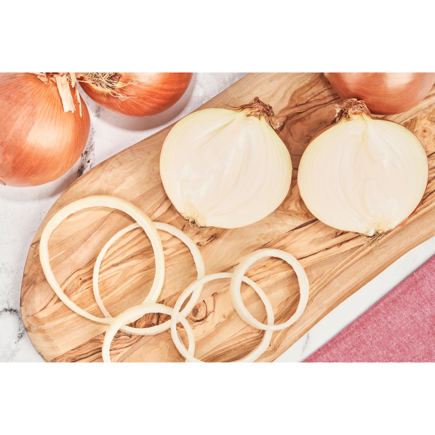 Fresh Spanish Onion Image 3 of 5