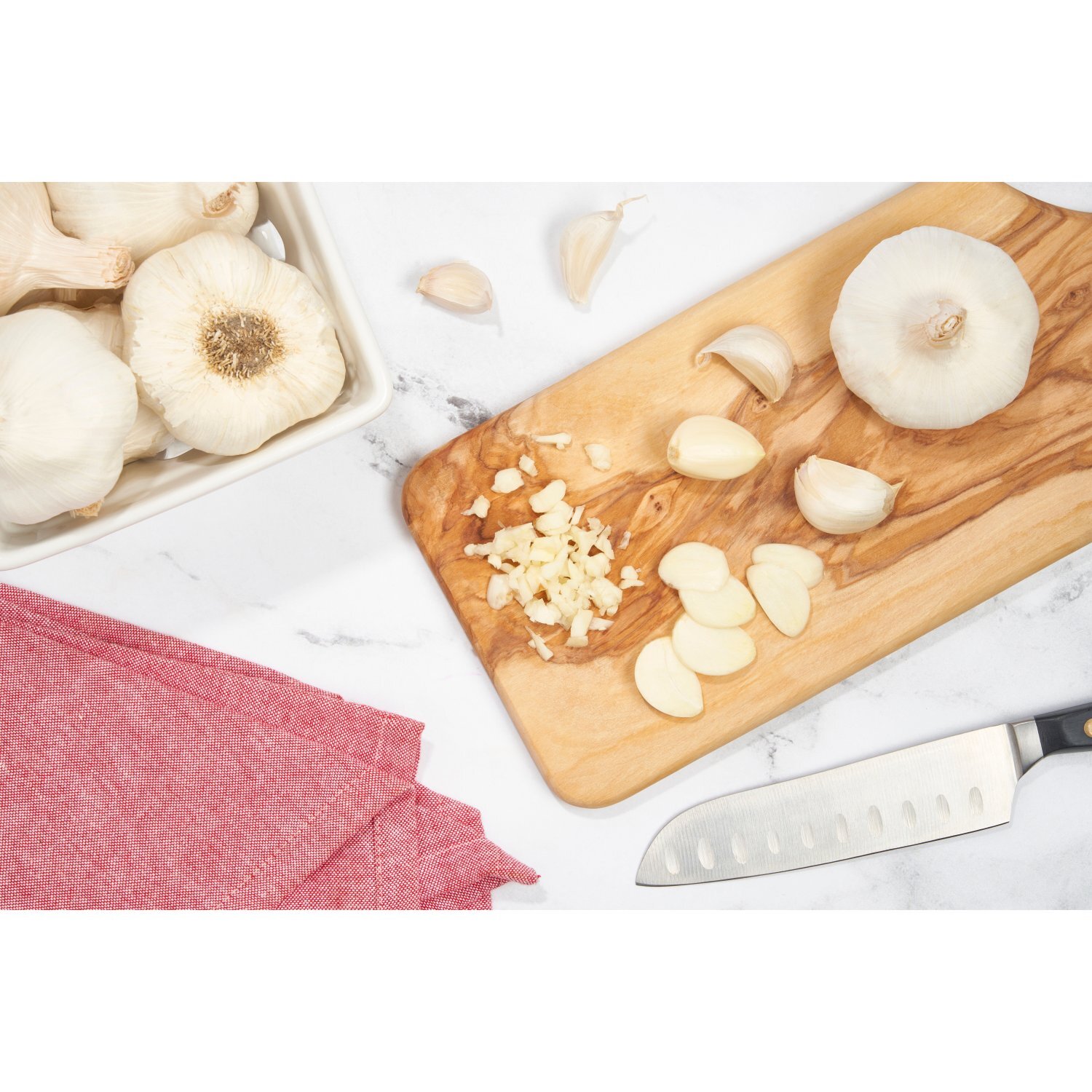 Fresh Garlic Image 3 of 5