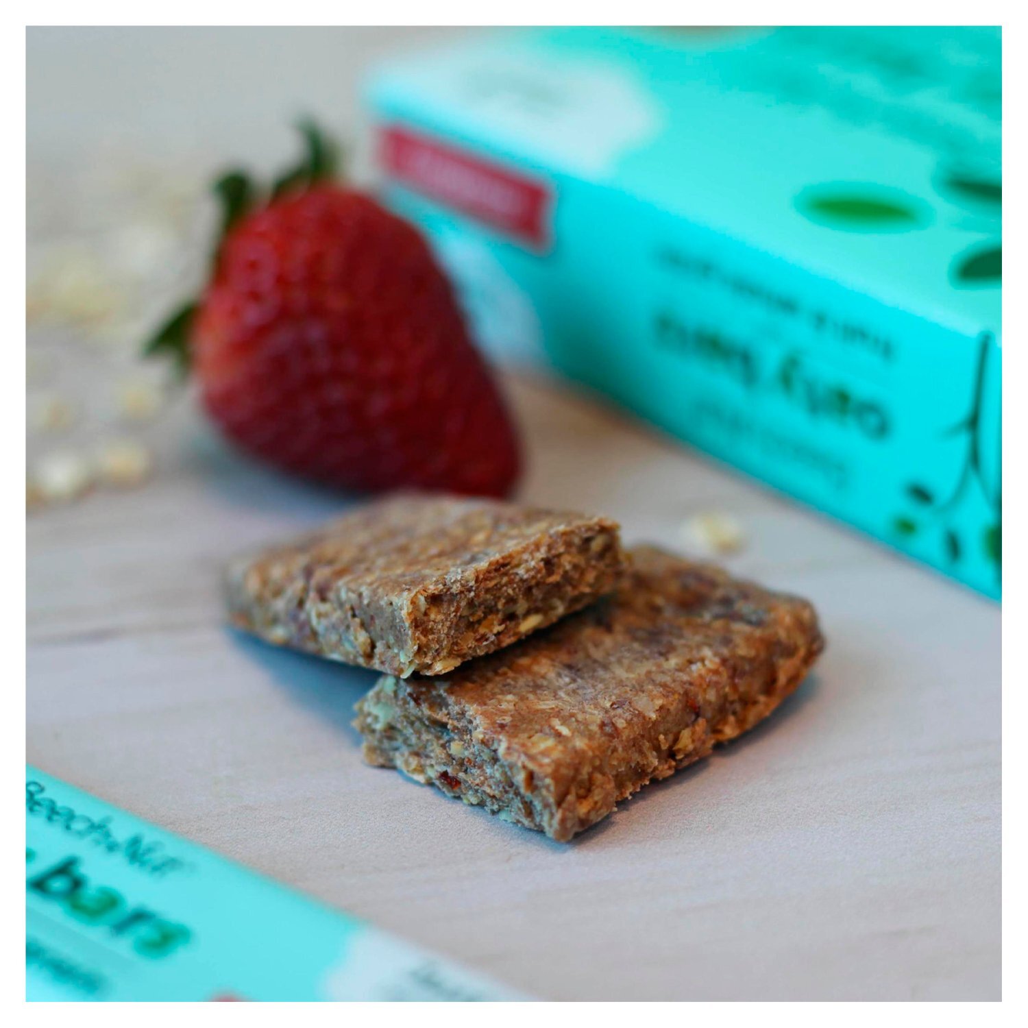Beech-Nut Strawberry Oaty Bars with Fruit & Whole Grain, 0.78 oz, 15 count Image 4 of 7
