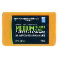 Paradise Island - Medium Cheddar Natural Cheese, 700 Gram
