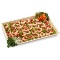 Urban Fare - Prawn Strawberry Conope Platter Regular, 1 Each