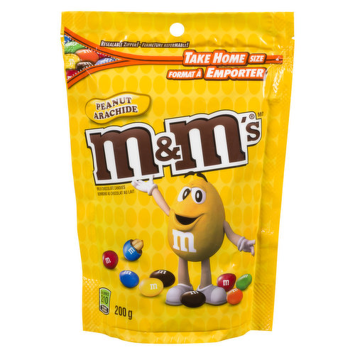 Enjoy roasted peanuts covered in delicious chocolate and a colourful candy shell. Stock up and keep M&M'S Peanut Chocolate Candy on hand for birthday parties, neighborhood get-togethers or movie nights. Decorate party favours or add these colourful chocolates to candy buffets and dessert tables. Add a dash of fun and brighten up your favourite dessert or power snack recipe by mixing in M&MS Chocolates. Stack your pantry at home to have options for summer dessert recipes or ice cream toppings.<br />