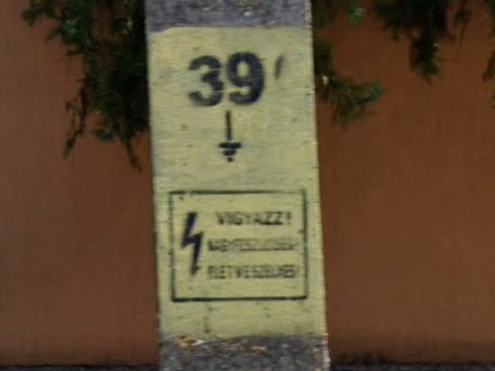 Tolna sticker — how it looks in GeoGuessr