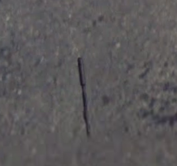 Unblurred Tilted Short Antenna