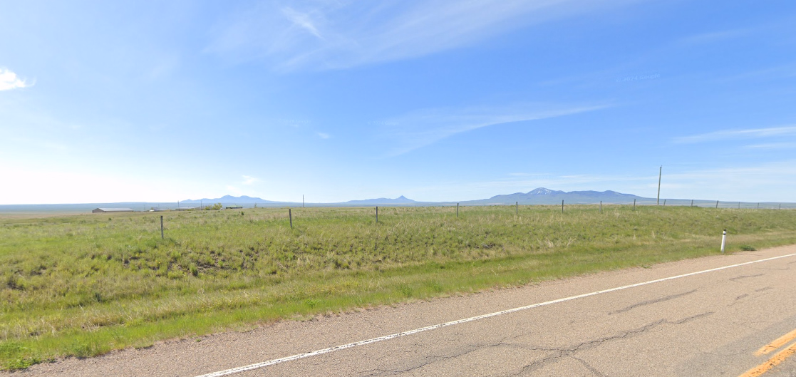 Alberta - Isolated hills — how it looks in GeoGuessr