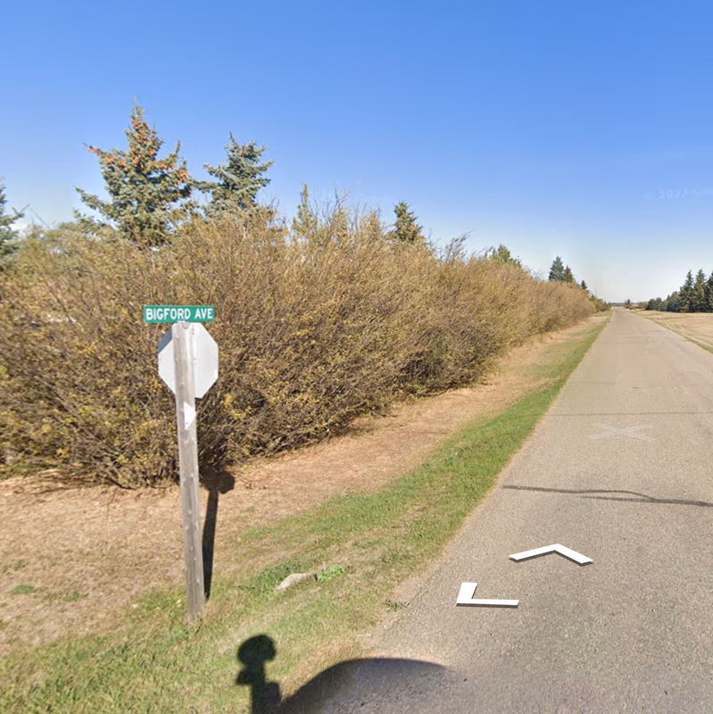 Saskatchewan - Rural street sign — how it looks in GeoGuessr