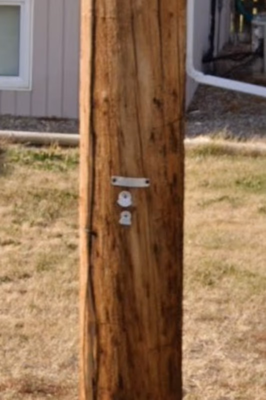 Saskatchewan - Blank metal strip — how it looks in GeoGuessr