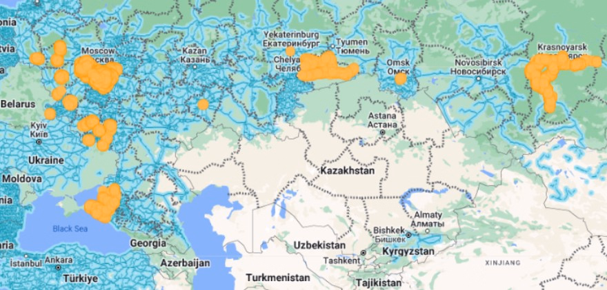 B-type short (pronounced) antenna — how it looks in GeoGuessr