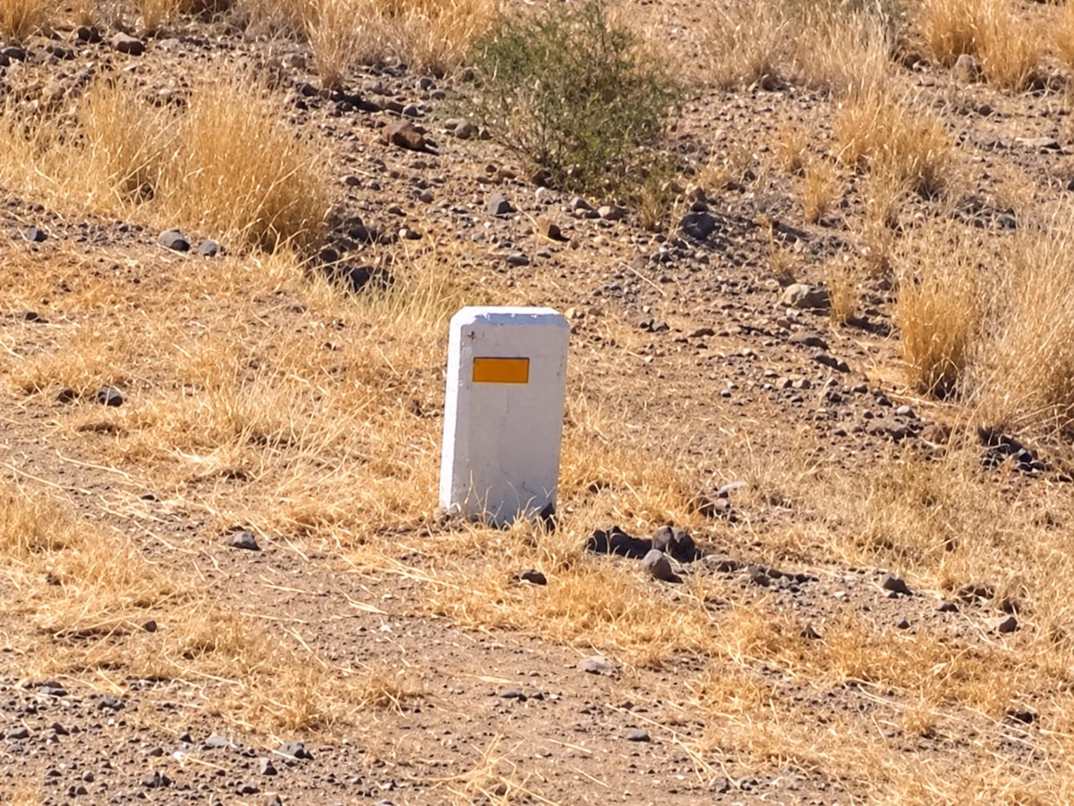 Namibian Stone Bollards — how it looks in GeoGuessr
