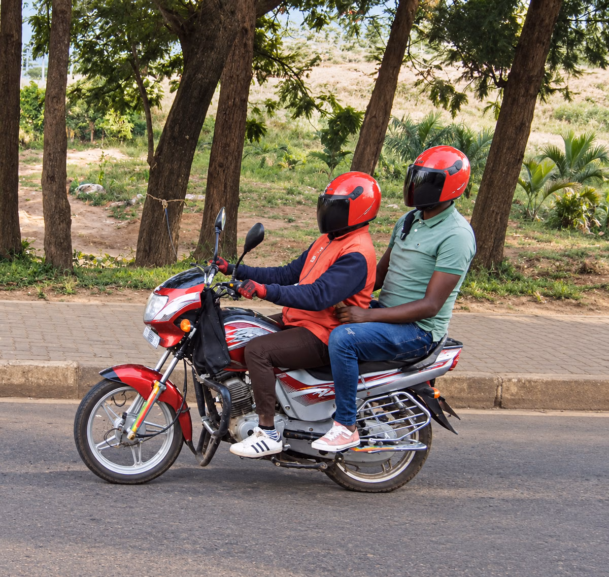 Rwandan Motorcycle Riders — how it looks in GeoGuessr