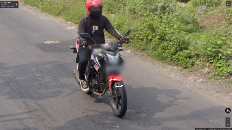Motorcycles with front plates — how it looks in GeoGuessr