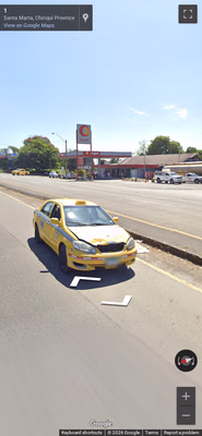 Panama clue: Yellow taxi with unique design