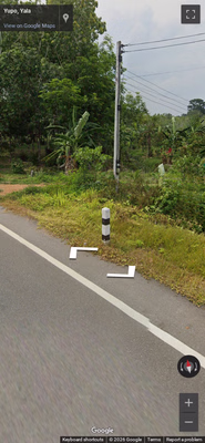 Thailand clue: Bollard